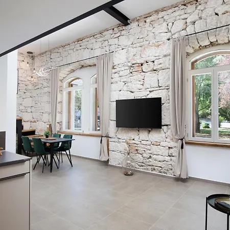 K- Apartments Pula Exterior photo
